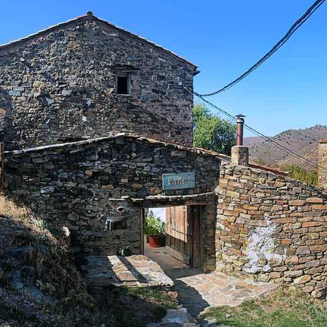 01-artepania