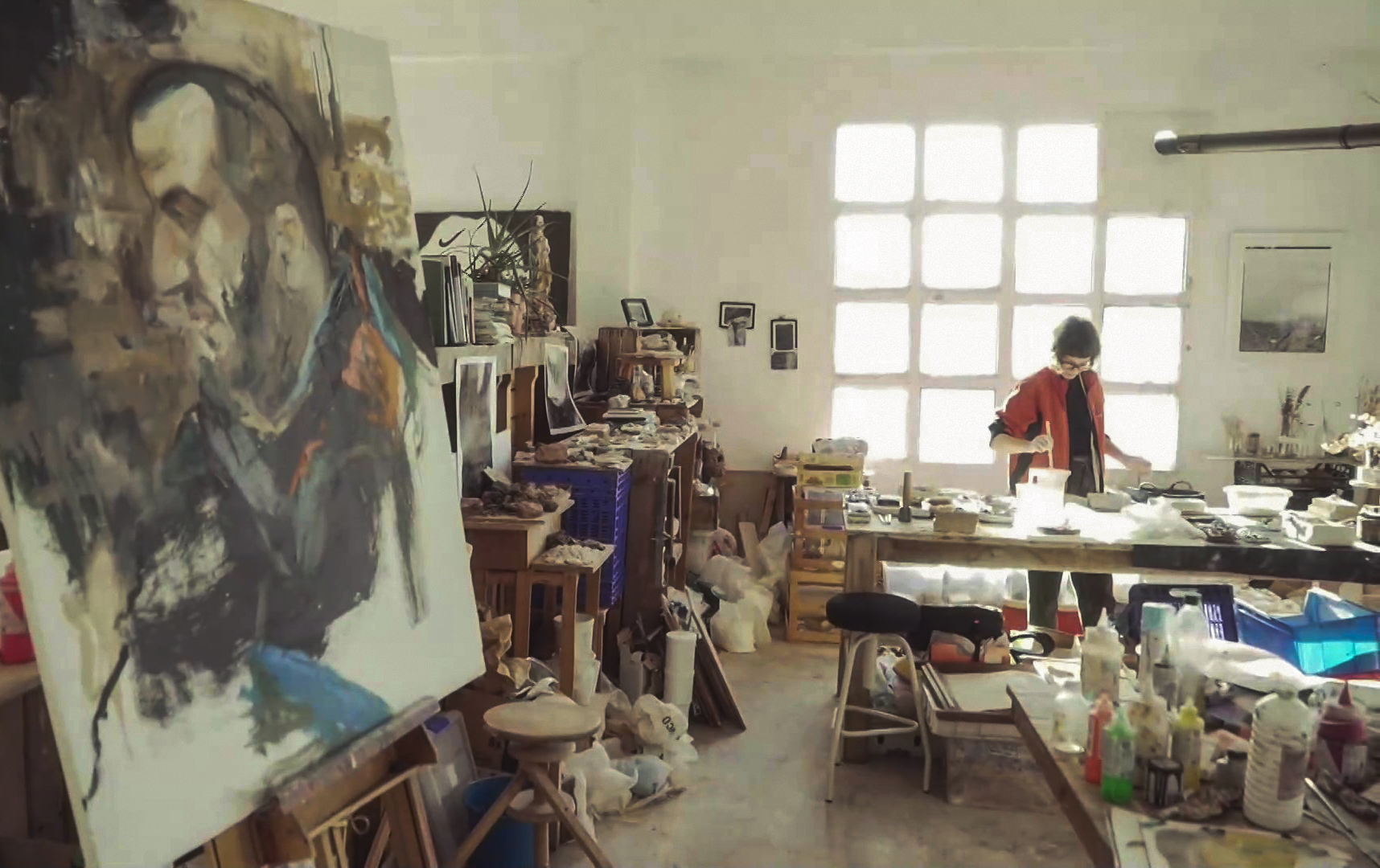 ESPACIO COMÜN (283) – frame at 1m3s